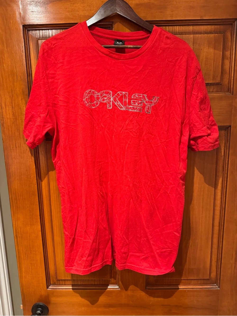 Oakley Men's Bright Red Logo Short Sleeve Tee